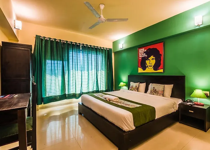 Oyo Flagship 389 Maitri Park Chembur Hotel Mumbai